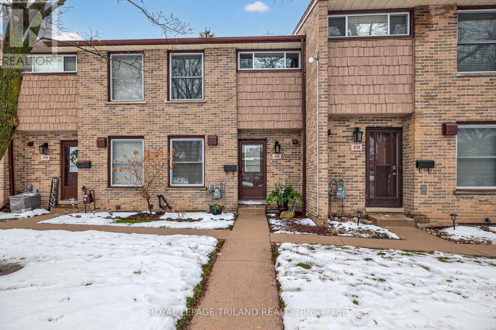 39 - 676 WONDERLAND ROAD S, London South, Ontario