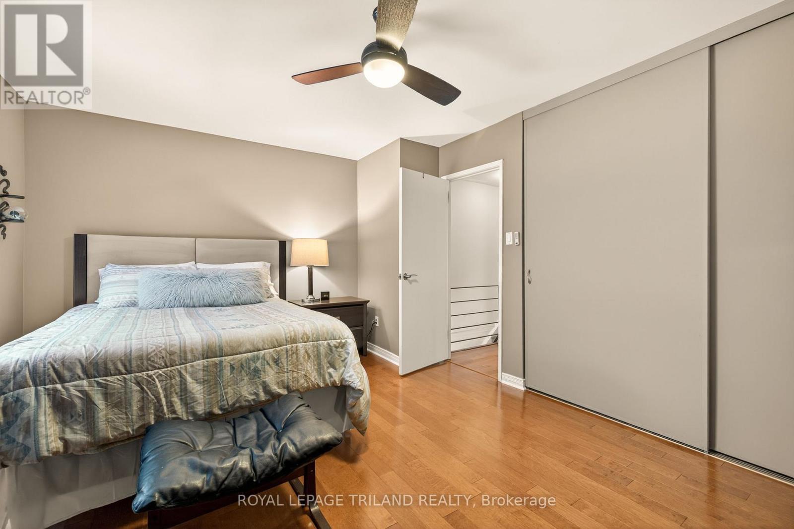 Photo 23 of 43 for 676 Wonderland Road S