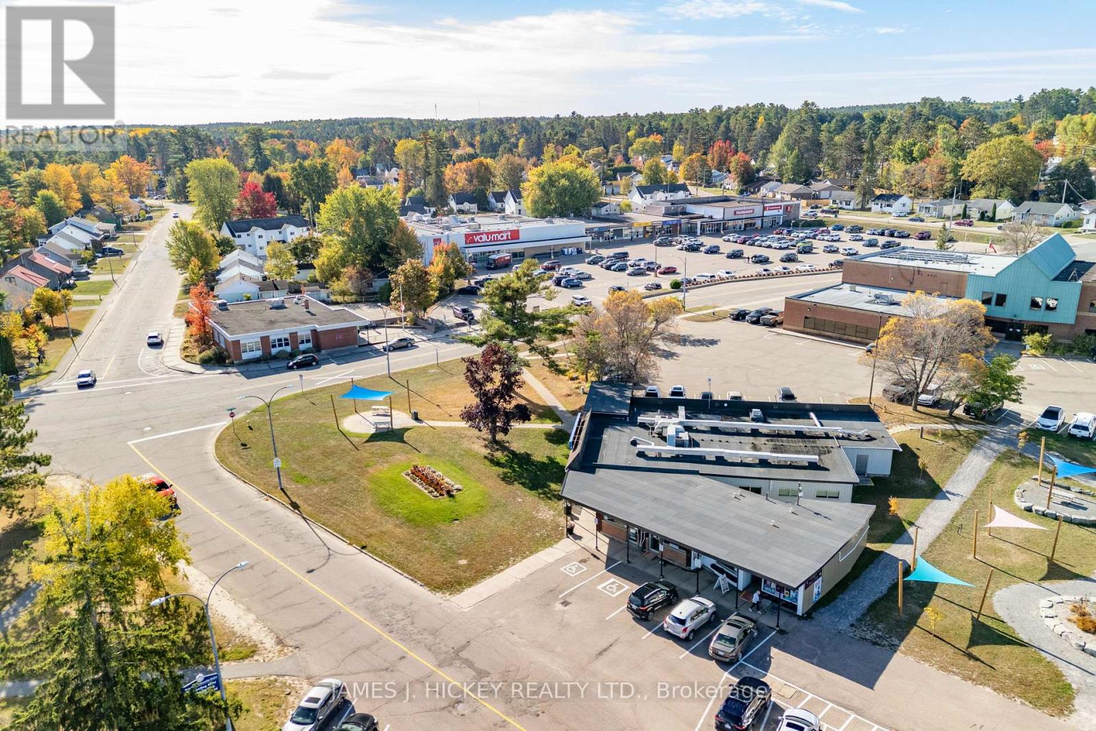 10 Ridge Road, Deep River, Ontario  K0J 1P0 - Photo 7 - X12681362