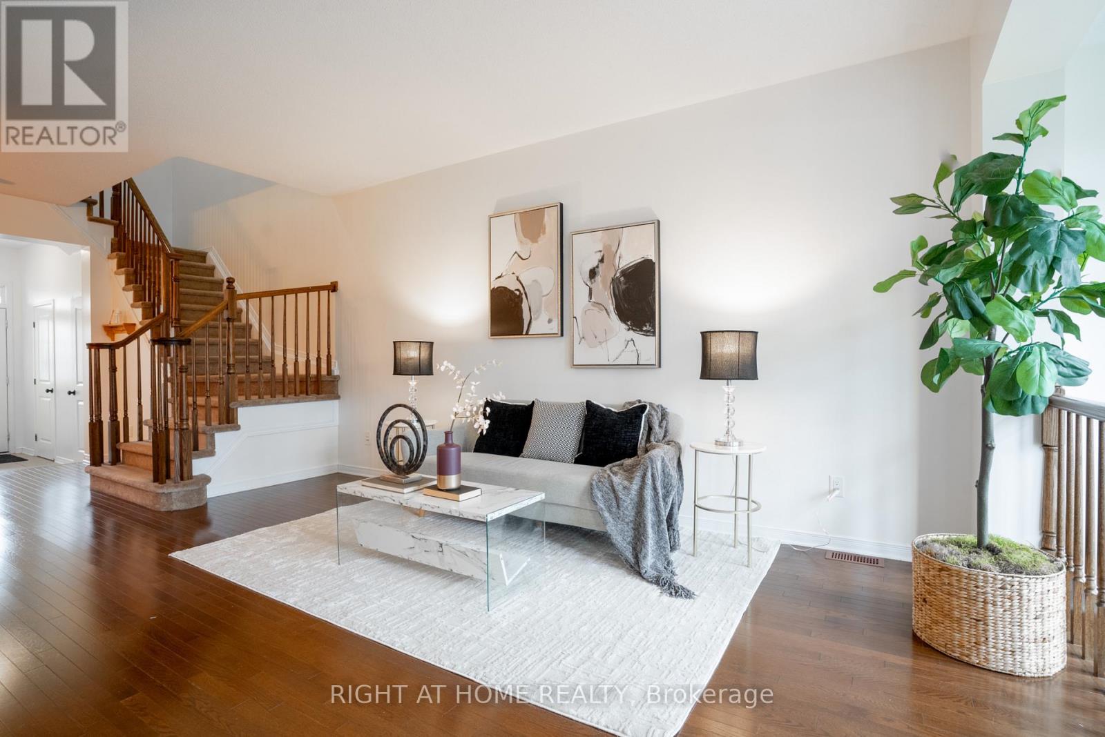 540 Barrick Hill Road, Ottawa, Ontario  K2M 0B4 - Photo 5 - X12681270