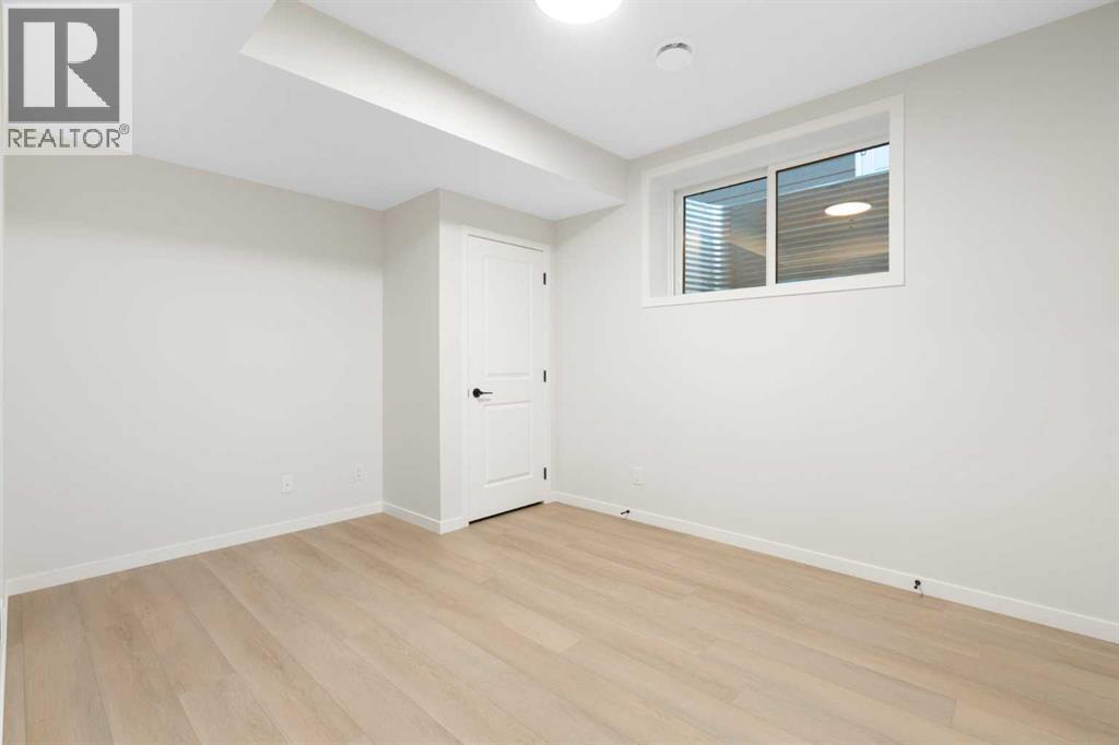 147 Marmot Grove Nw, Calgary, Alberta  T3R 2G4 - Photo 40 - A2278156