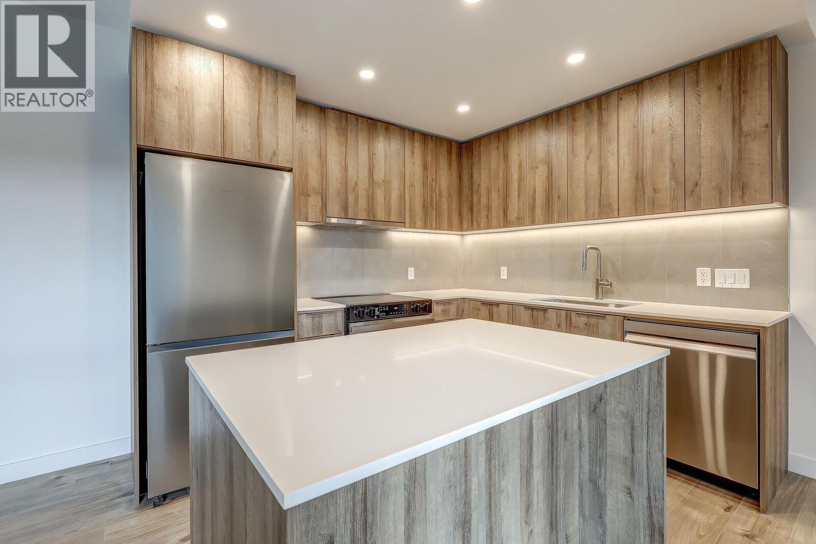 517 3594 Malsum Drive, North Vancouver, British Columbia  V7G 0B5 - Photo 12 - R3077760