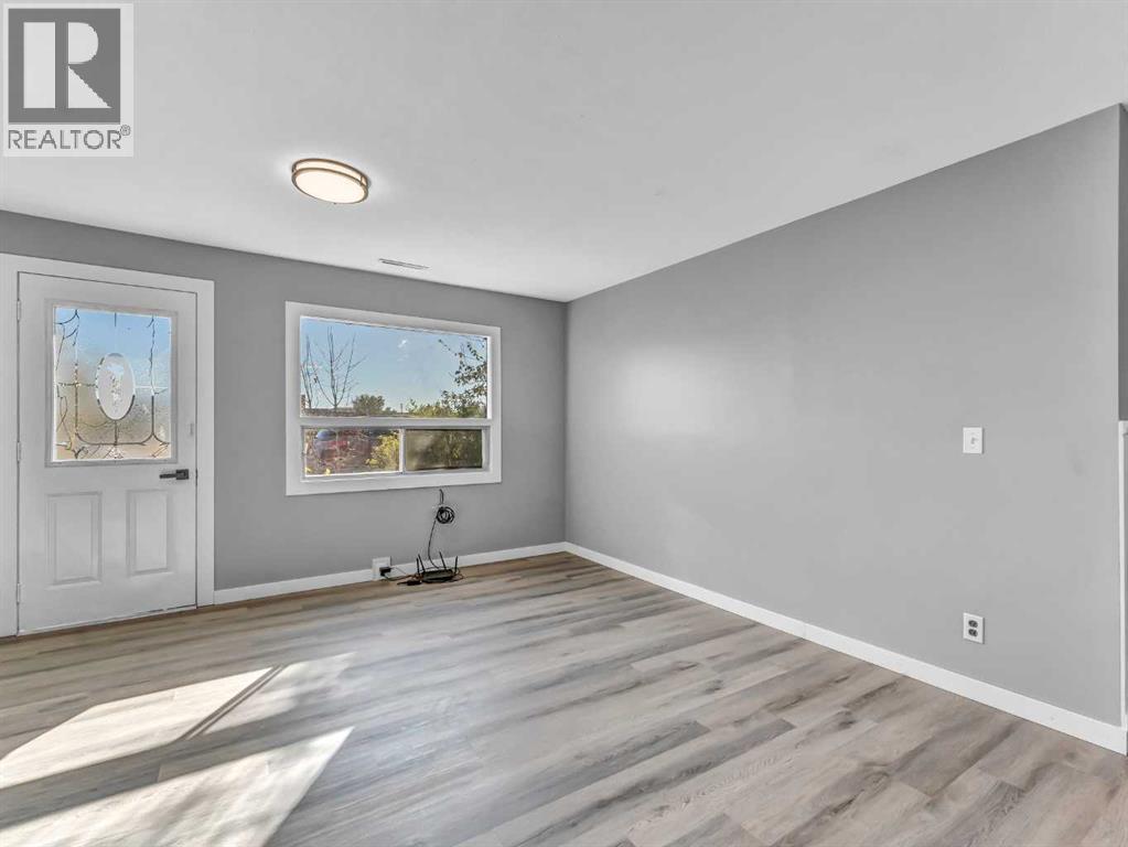 80 Pacific Avenue, Irvine, Alberta  T0J 1V0 - Photo 6 - A2277392