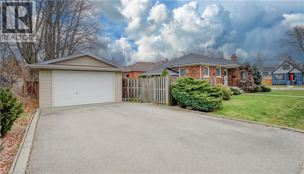 143 Rosedale Avenue, Hamilton, Ontario  L8K 4N3 - Photo 3 - 40794782