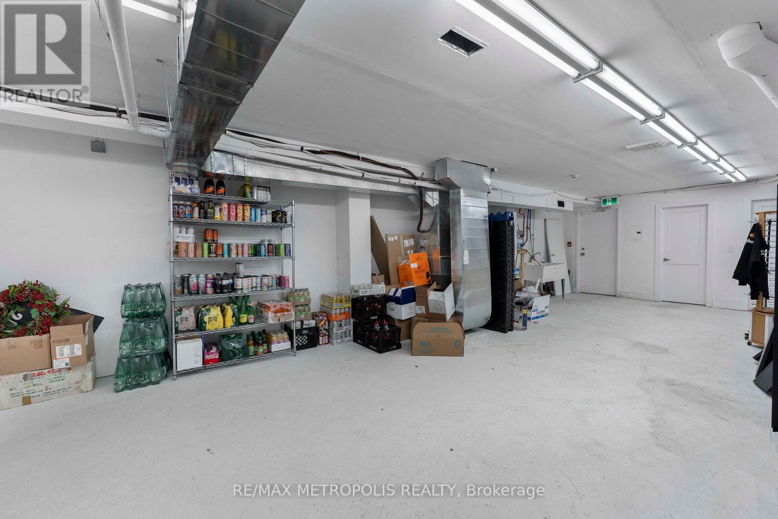 142 Avenue Road, Toronto, Ontario  M5R 2H6 - Photo 17 - C12681300