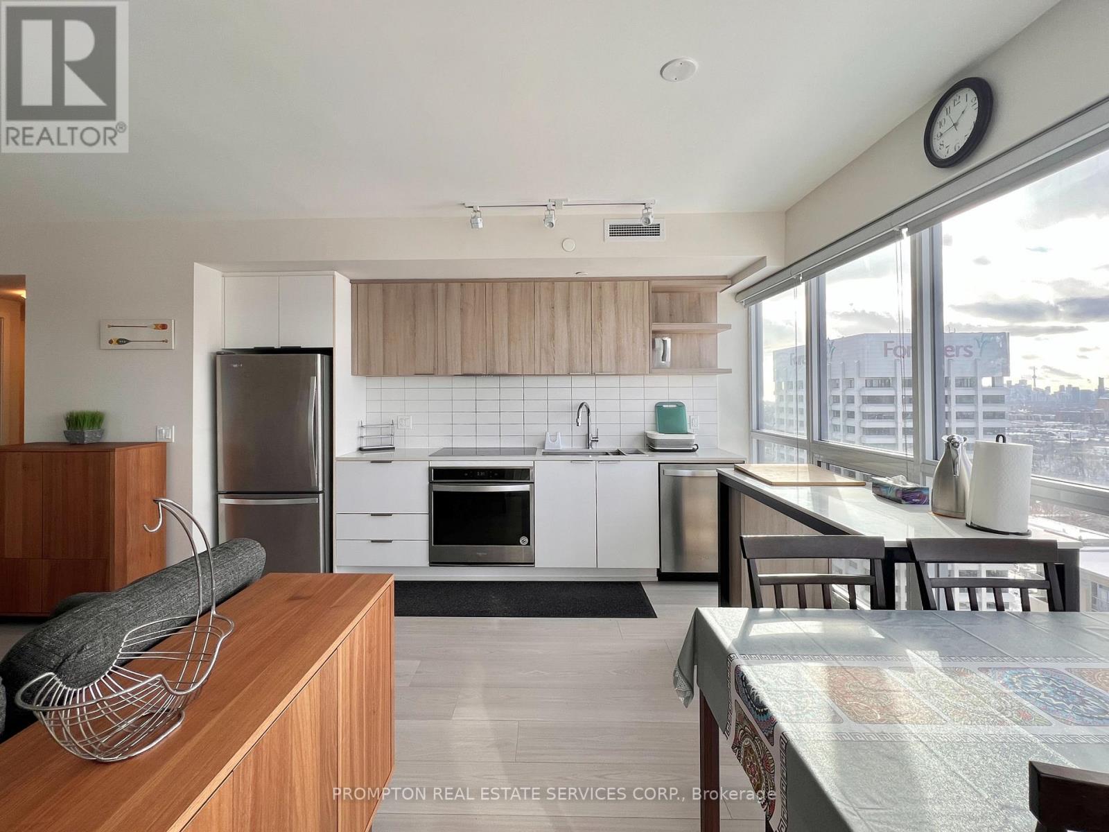 2902 - 6 Sonic Way, Toronto, Ontario  M3C 0P1 - Photo 6 - C12681324