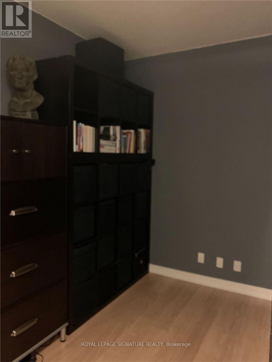 1617 - 98 Lillian Street, Toronto, Ontario  M4S 0A5 - Photo 5 - C12681326