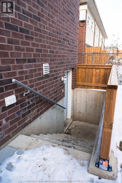 3495 Bloomfield Road Unit# 2, Windsor, Ontario  N9C 3H4 - Photo 3 - 26000648