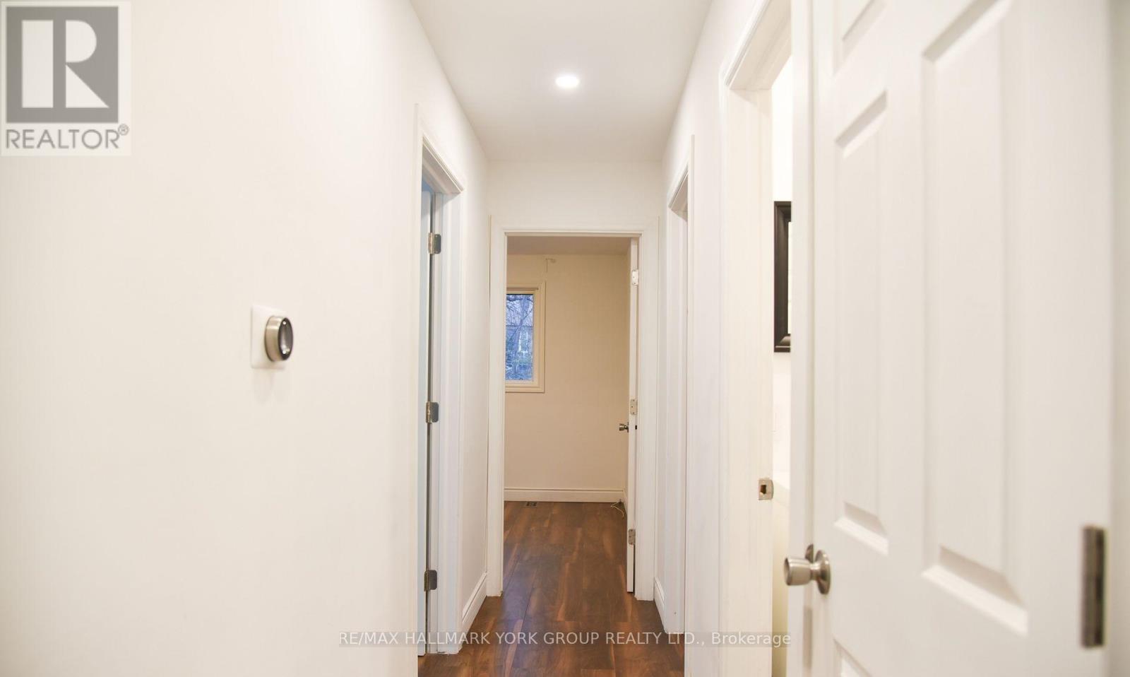 Main - 181 Penn Avenue S, Newmarket, Ontario  L3Y 2S4 - Photo 4 - N12681276