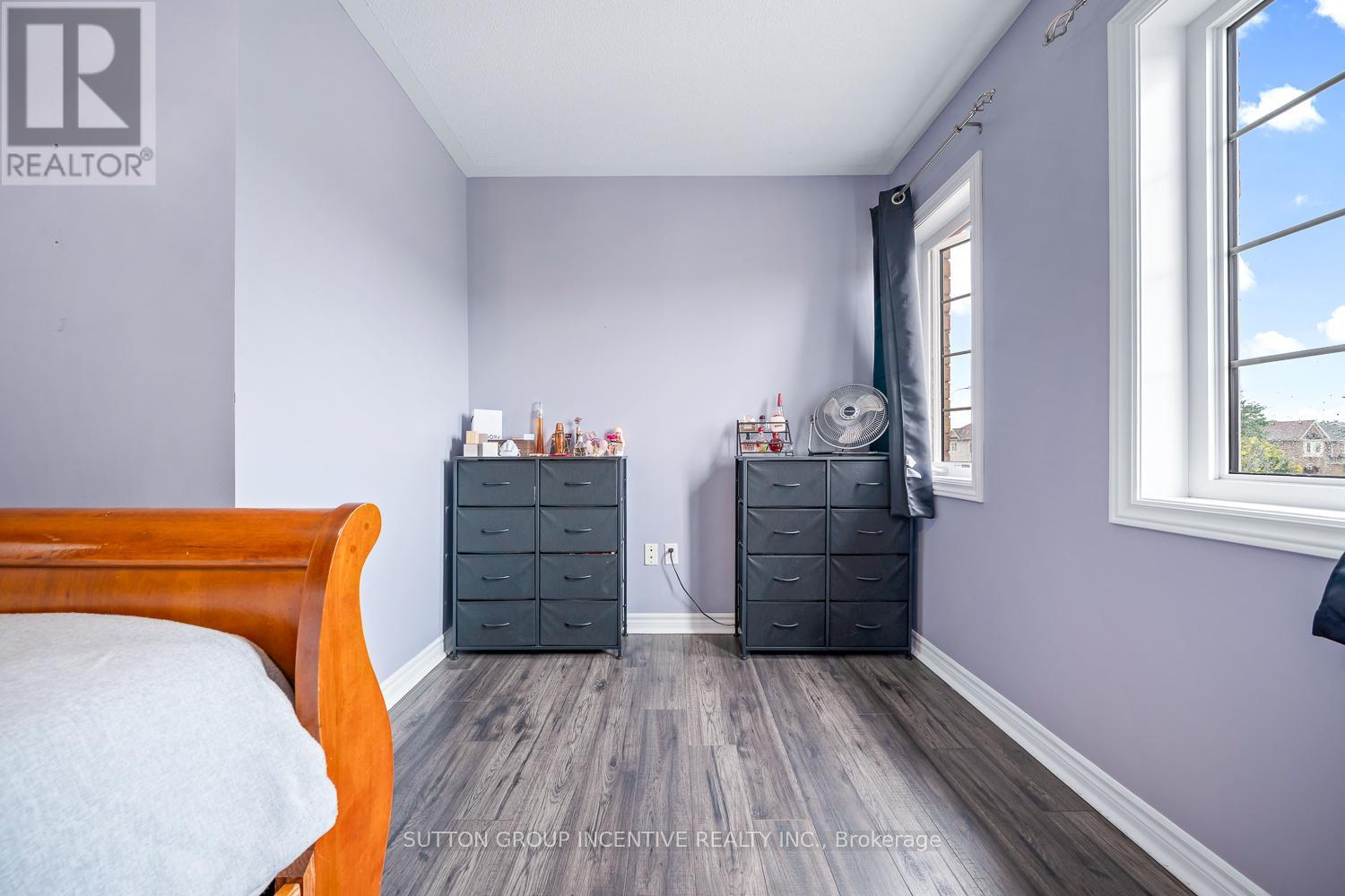 105 Collier Crescent, Essa (Angus), Ontario  L0M 1B5 - Photo 17 - N12681298