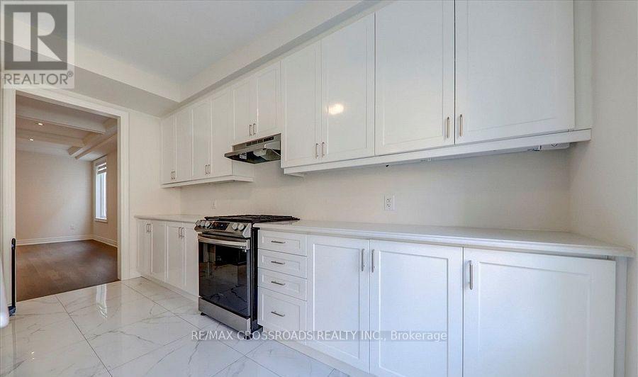 132 Ben Sinclair Avenue, East Gwillimbury (Queensville), Ontario  L4N 0Z2 - Photo 14 - N12681348