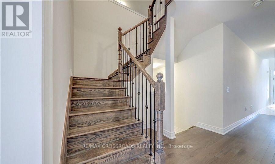 132 Ben Sinclair Avenue, East Gwillimbury (Queensville), Ontario  L4N 0Z2 - Photo 19 - N12681348