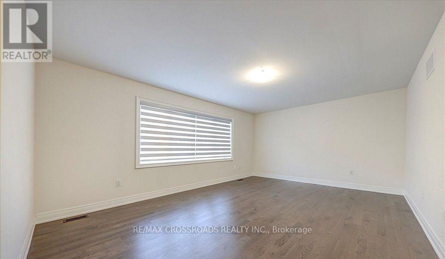 132 Ben Sinclair Avenue, East Gwillimbury (Queensville), Ontario  L4N 0Z2 - Photo 23 - N12681348