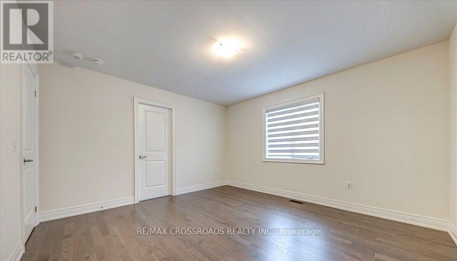 132 Ben Sinclair Avenue, East Gwillimbury (Queensville), Ontario  L4N 0Z2 - Photo 28 - N12681348