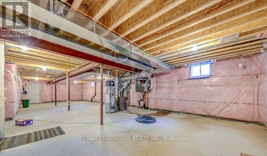 132 Ben Sinclair Avenue, East Gwillimbury (Queensville), Ontario  L4N 0Z2 - Photo 37 - N12681348