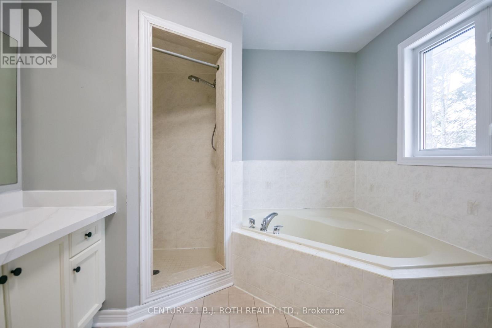 113 Livia Herman Way, Barrie (East Bayfield), Ontario  L4M 7K5 - Photo 20 - S12681296