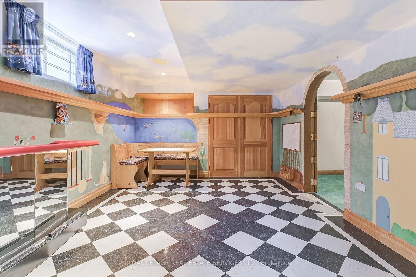 4261 Bridlepath Trail, Mississauga, Ontario  L5L 3K3 - Photo 30 - W12676808