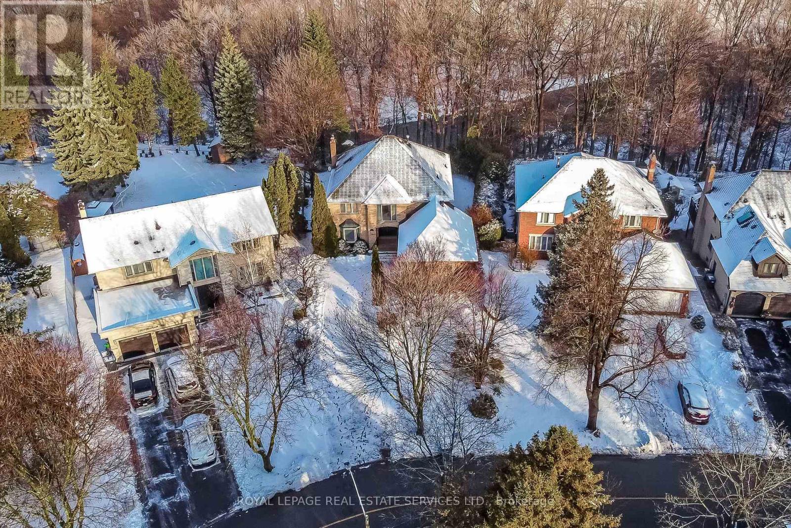 4261 Bridlepath Trail, Mississauga, Ontario  L5L 3K3 - Photo 42 - W12676808