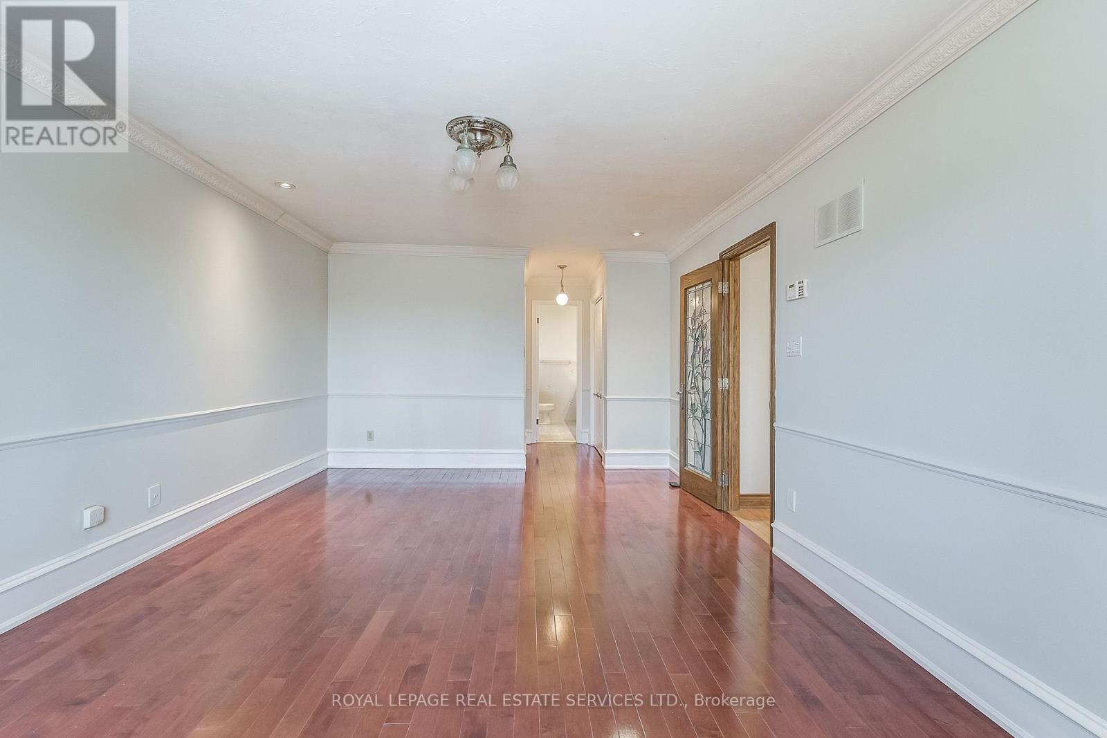 4261 Bridlepath Trail, Mississauga, Ontario  L5L 3K3 - Photo 18 - W12676808