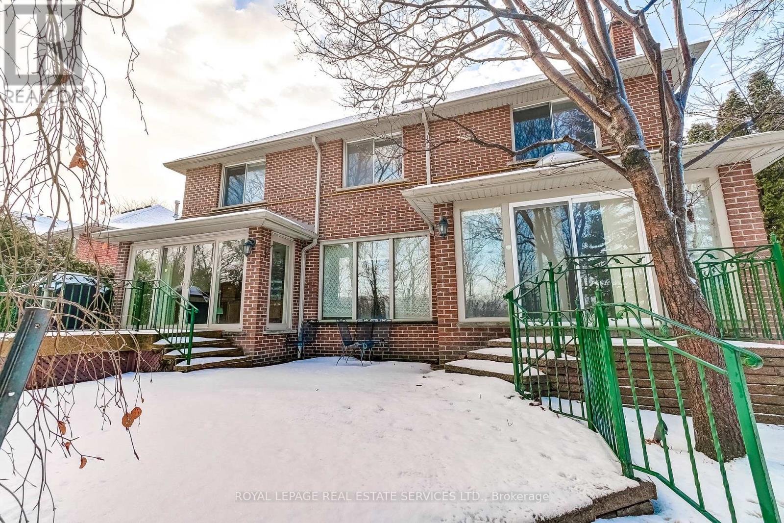 4261 Bridlepath Trail, Mississauga, Ontario  L5L 3K3 - Photo 36 - W12676808