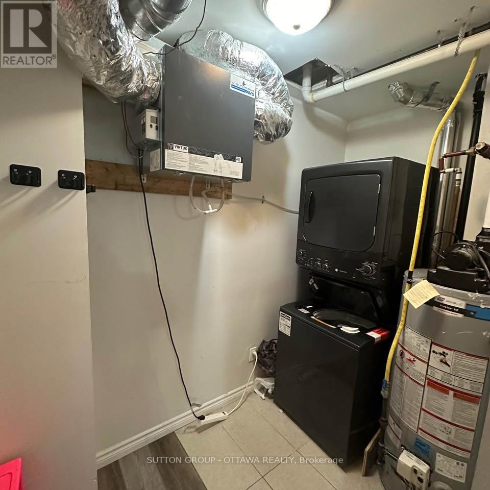 183 Presland Road, Ottawa, Ontario  K1K 2C1 - Photo 5 - X12680240