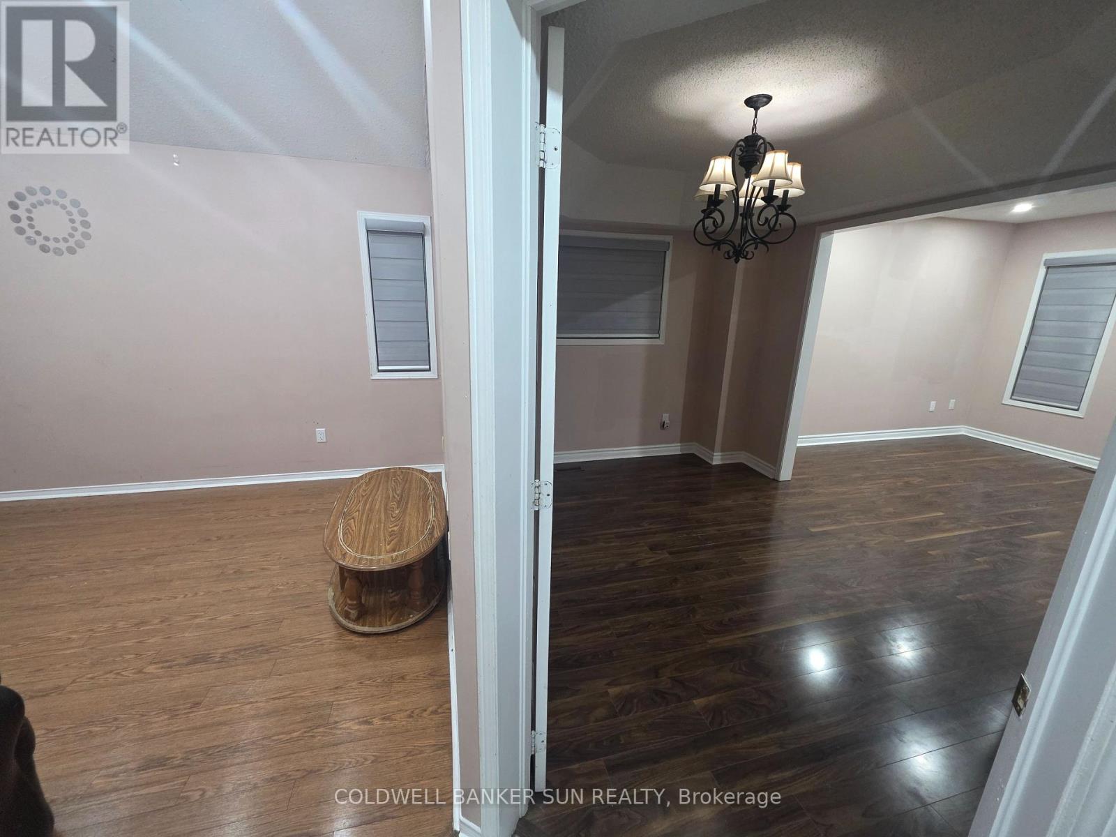 81 Peace Valley Crescent, Brampton (Sandringham-Wellington), Ontario  L6R 1G4 - Photo 3 - W12681294