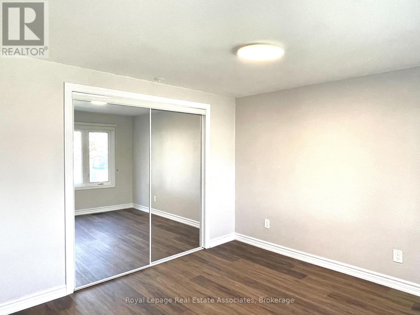 2081b Snow Crescent, Mississauga, Ontario  L4Y 1T4 - Photo 14 - W12681336