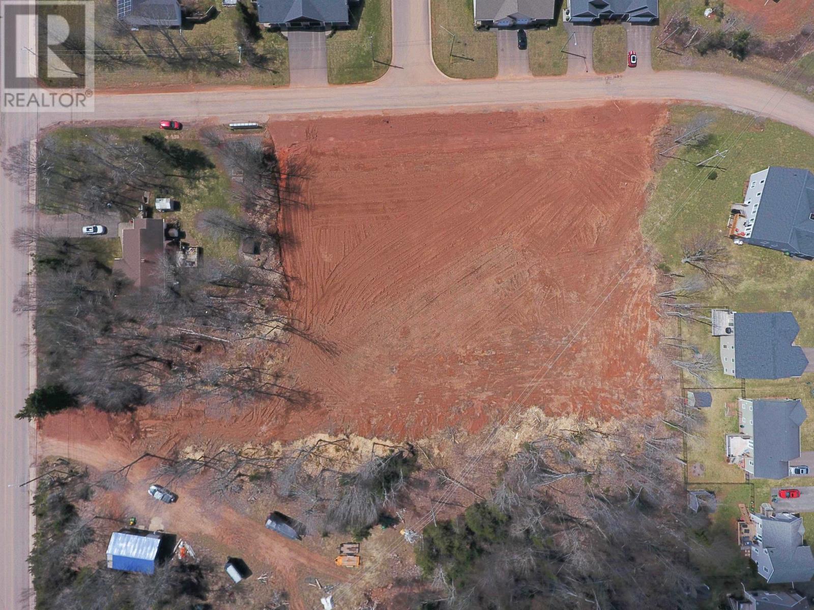 68 Royalty Road, Charlottetown, Prince Edward Island  C1E 1Z2 - Photo 4 - 202600501