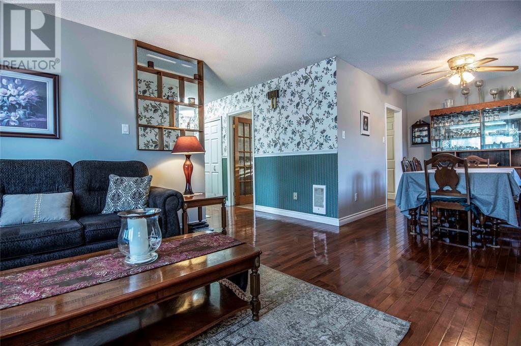 30 Lloyd Crescent, St. John's, Newfoundland & Labrador    - Photo 13 - 1293574