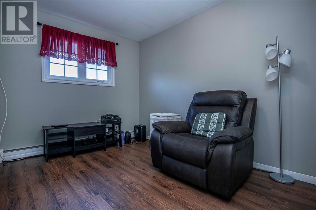 30 Lloyd Crescent, St. John's, Newfoundland & Labrador    - Photo 16 - 1293574