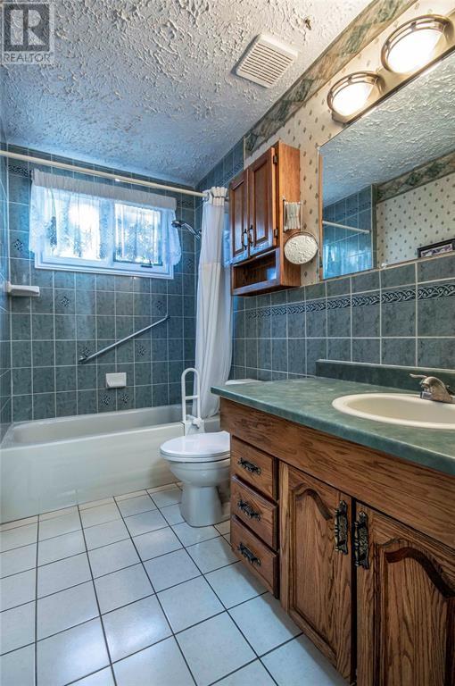 30 Lloyd Crescent, St. John's, Newfoundland & Labrador    - Photo 17 - 1293574