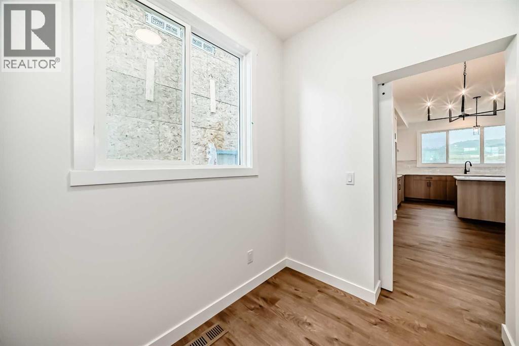 426 Heartland Way, Cochrane, Alberta  T4C 3E5 - Photo 21 - A2235464