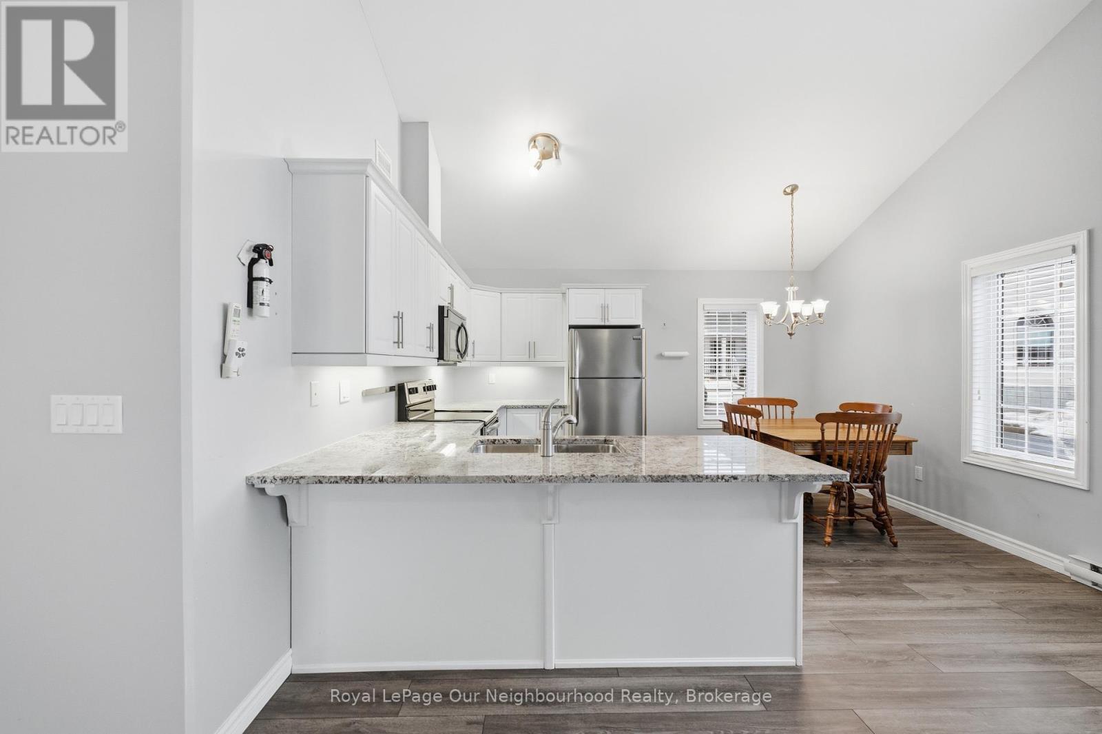 Unit # 3201 - 300 Croft Street, Port Hope, Ontario  L1A 0E1 - Photo 15 - X12681534