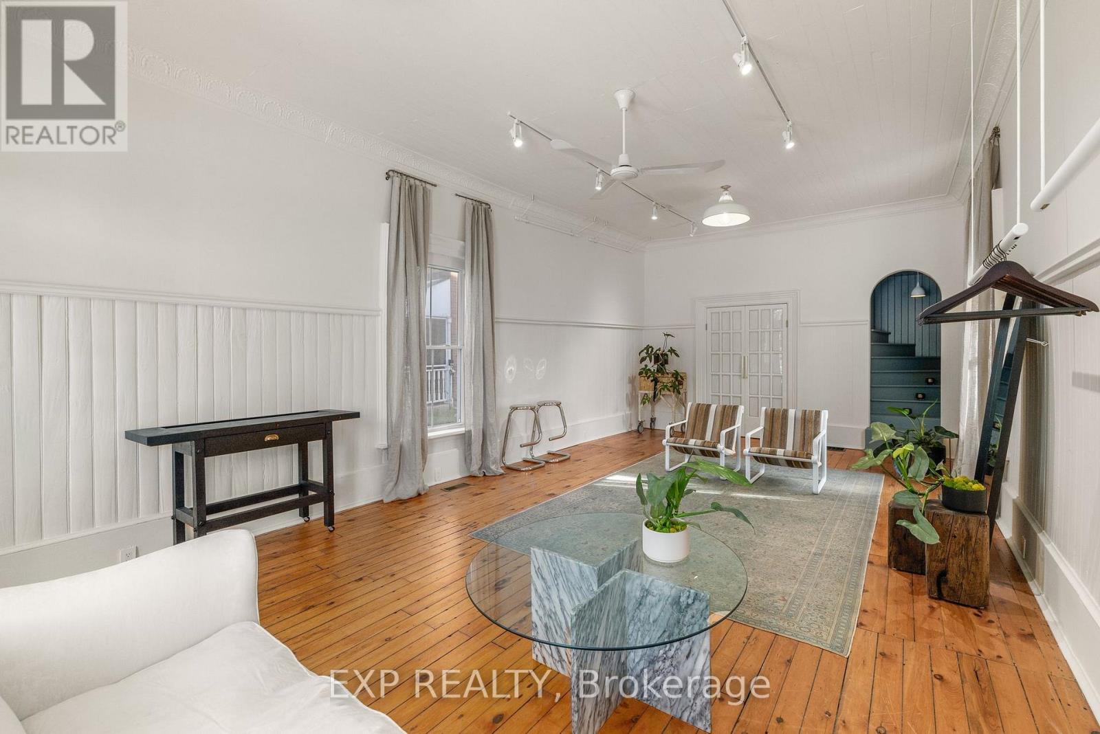 297 Main Street, Prince Edward County, Ontario  K0K 1G0 - Photo 10 - X12681552