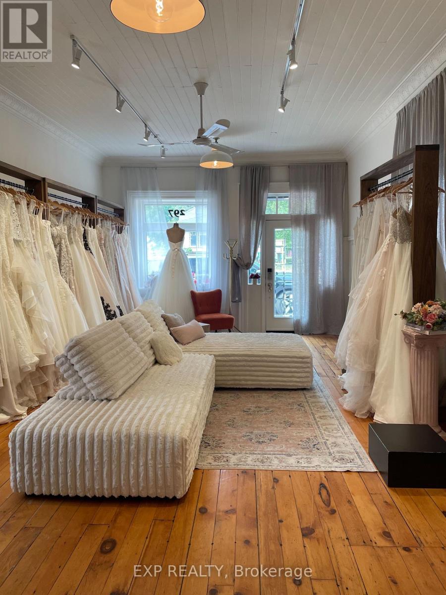 297 Main Street, Prince Edward County, Ontario  K0K 1G0 - Photo 4 - X12681552