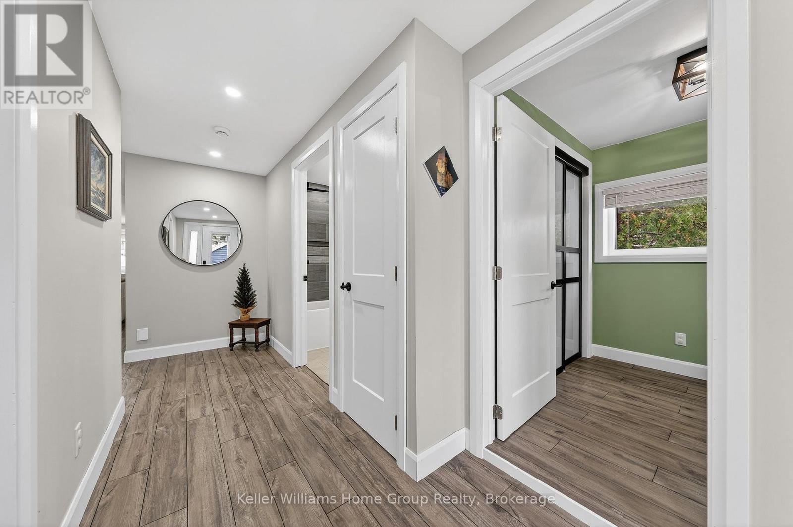 7 Normandy Drive, Guelph (St. George's), Ontario  N1E 2P2 - Photo 17 - X12681432