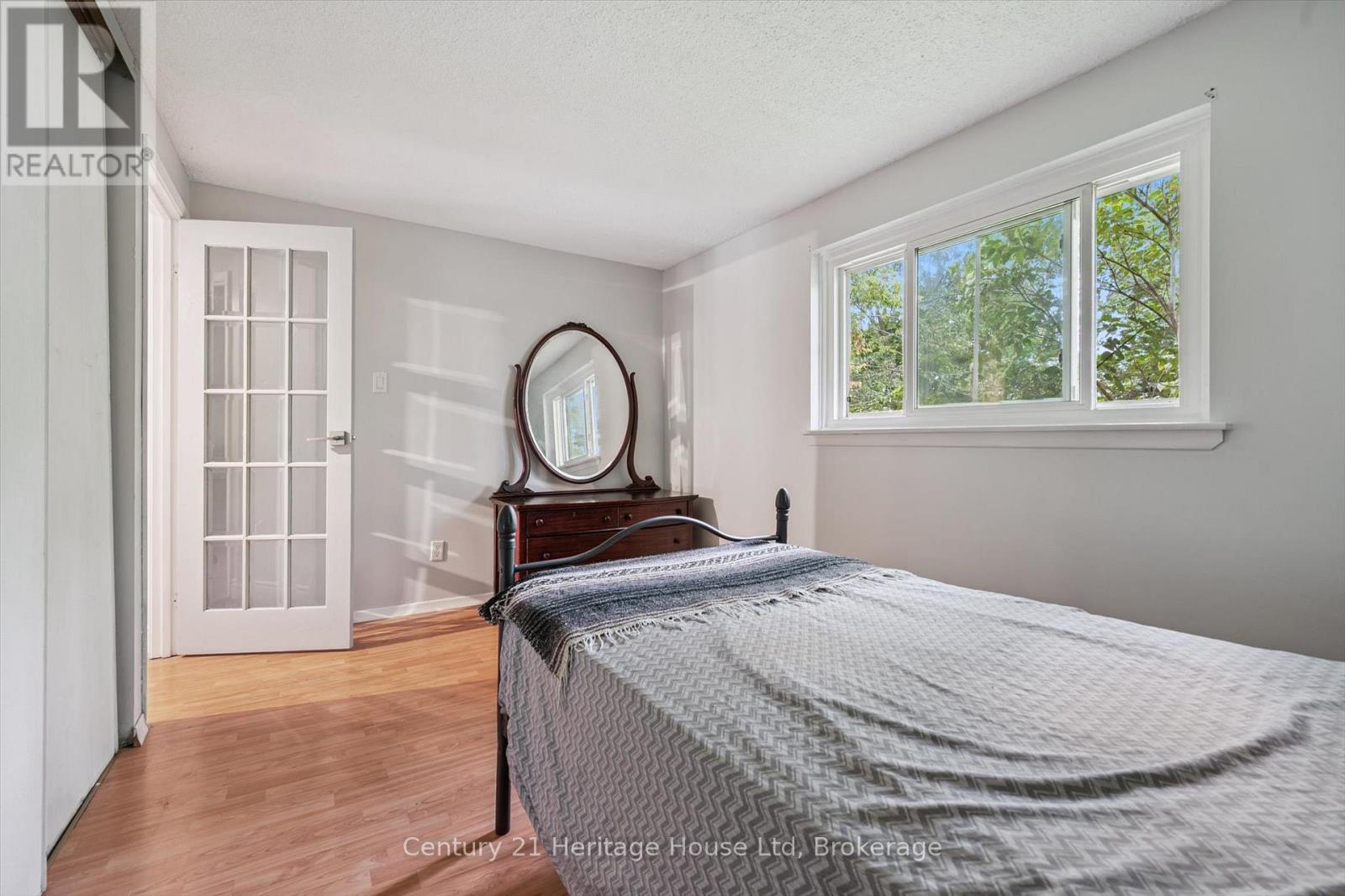 378 West Acres Drive, Guelph, Ontario  N1H 7A8 - Photo 22 - X12681494