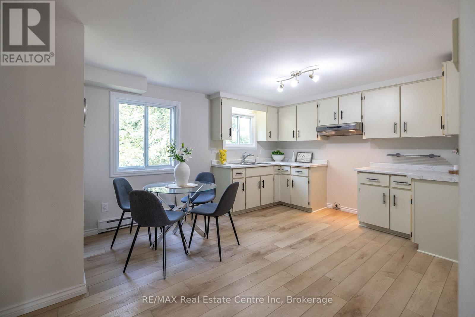 407-A Main Street S, Guelph/eramosa, Ontario  N0B 2K0 - Photo 17 - X12681516