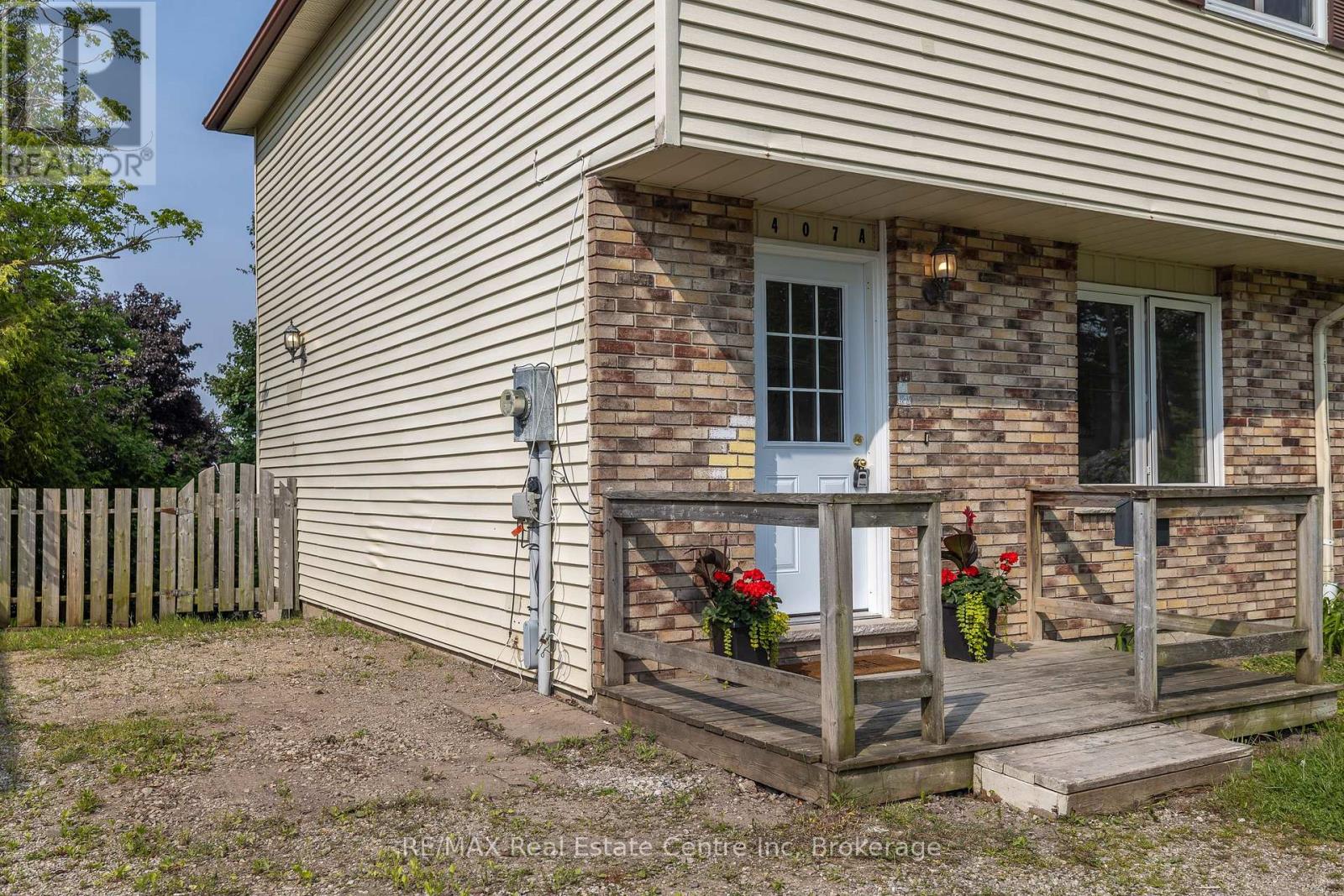 407-A Main Street S, Guelph/eramosa, Ontario  N0B 2K0 - Photo 3 - X12681516