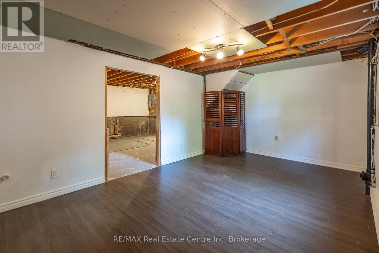 407-A Main Street S, Guelph/eramosa, Ontario  N0B 2K0 - Photo 37 - X12681516