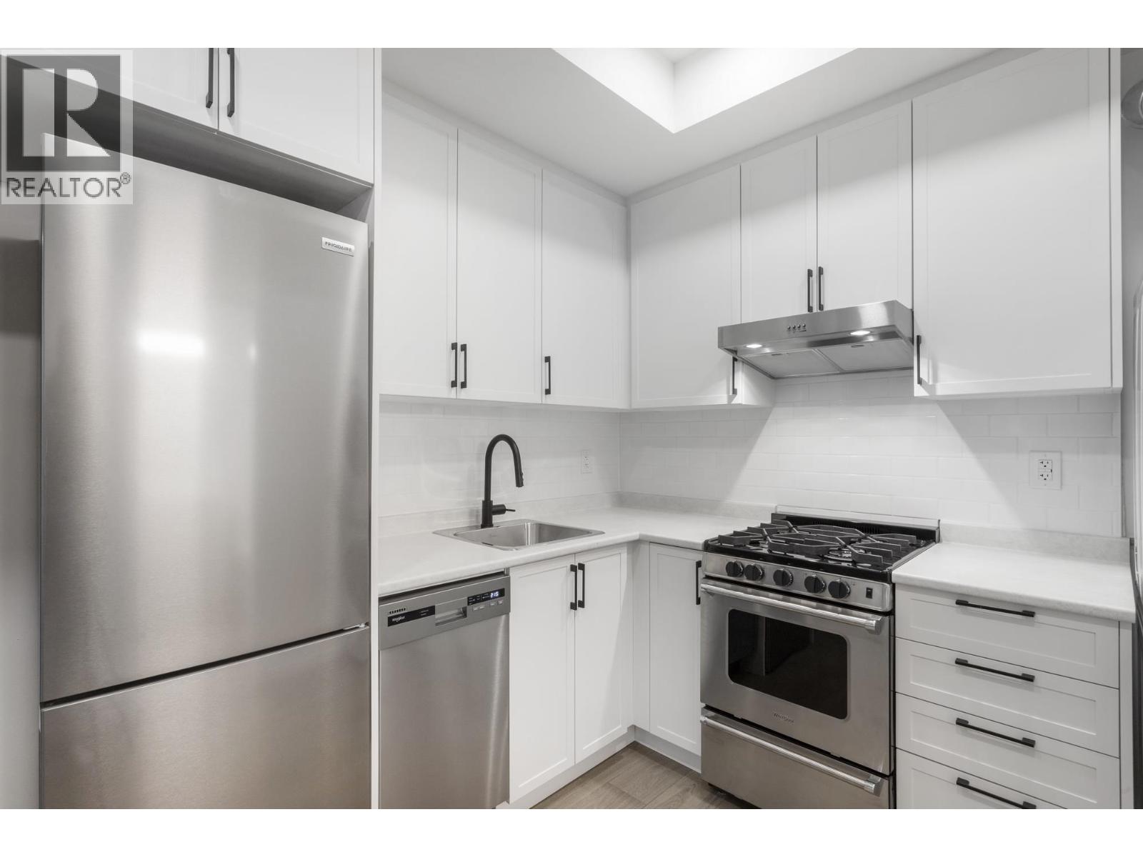 120 720 Robinson Street, Coquitlam, British Columbia  V3J 0P9 - Photo 15 - R3077683