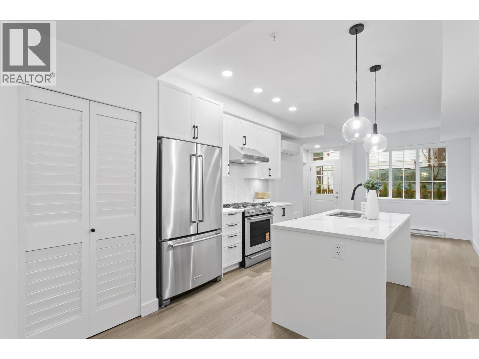 120 720 Robinson Street, Coquitlam, British Columbia  V3J 0P9 - Photo 4 - R3077683