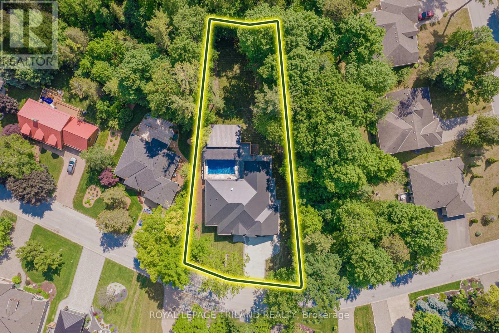 10175 Merrywood Drive, Lambton Shores, Ontario  N0M 1T0 - Photo 49 - X12681430