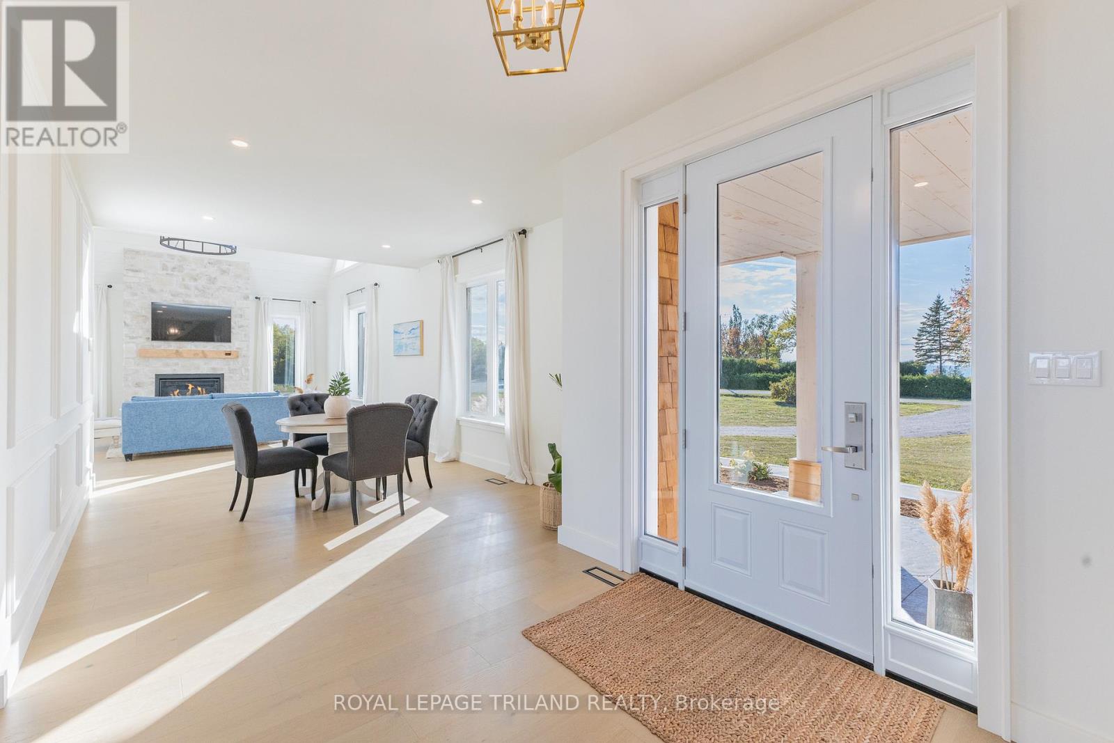 73952 Durand Street, Bluewater, Ontario  N0M 2T0 - Photo 12 - X12681500