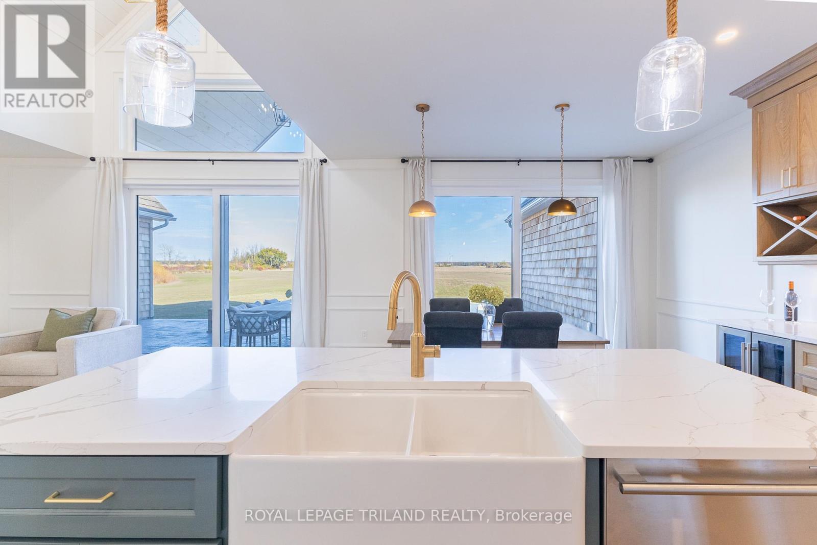 73952 Durand Street, Bluewater, Ontario  N0M 2T0 - Photo 19 - X12681500