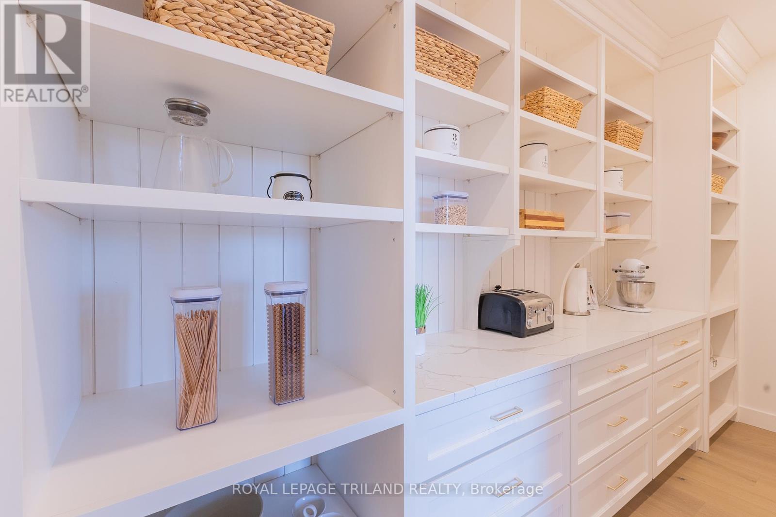 73952 Durand Street, Bluewater, Ontario  N0M 2T0 - Photo 26 - X12681500