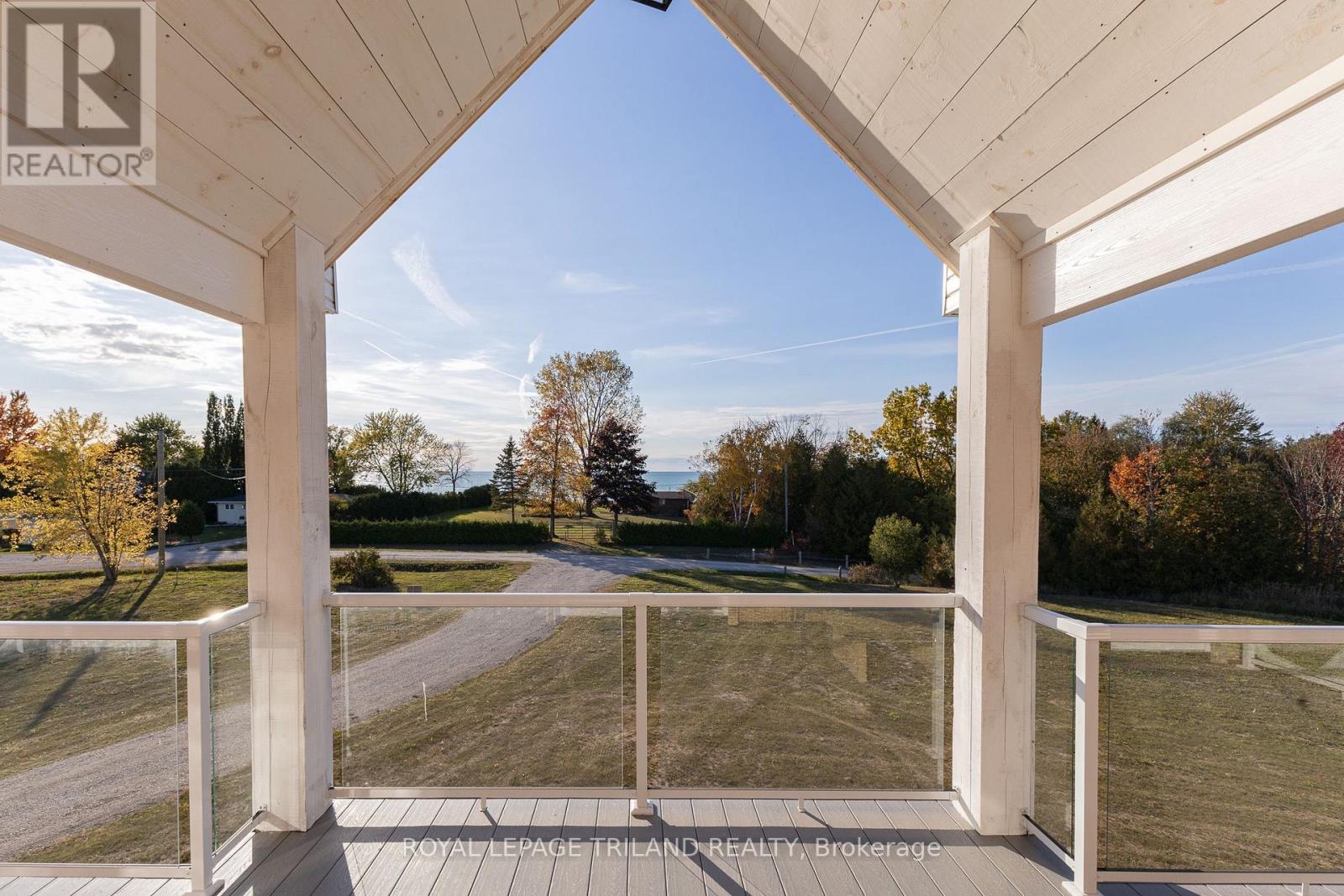 73952 Durand Street, Bluewater, Ontario  N0M 2T0 - Photo 37 - X12681500