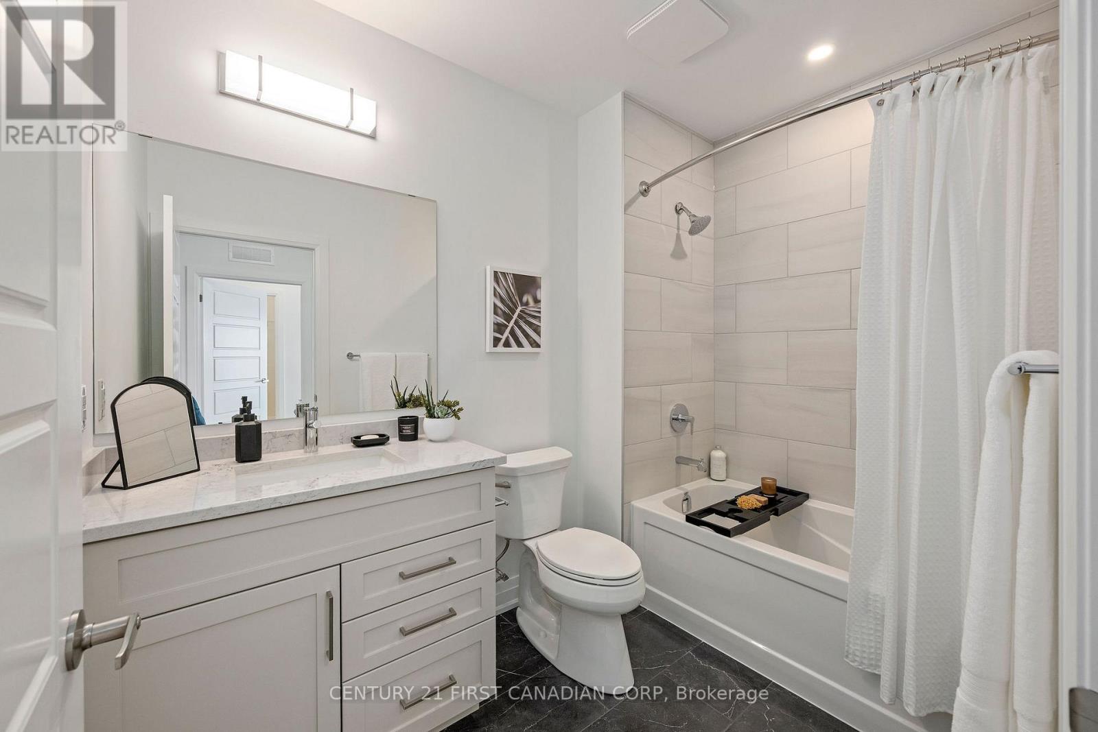 211 - 1975 Fountain Grass Drive, London South, Ontario  N6K 4P9 - Photo 7 - X12681562