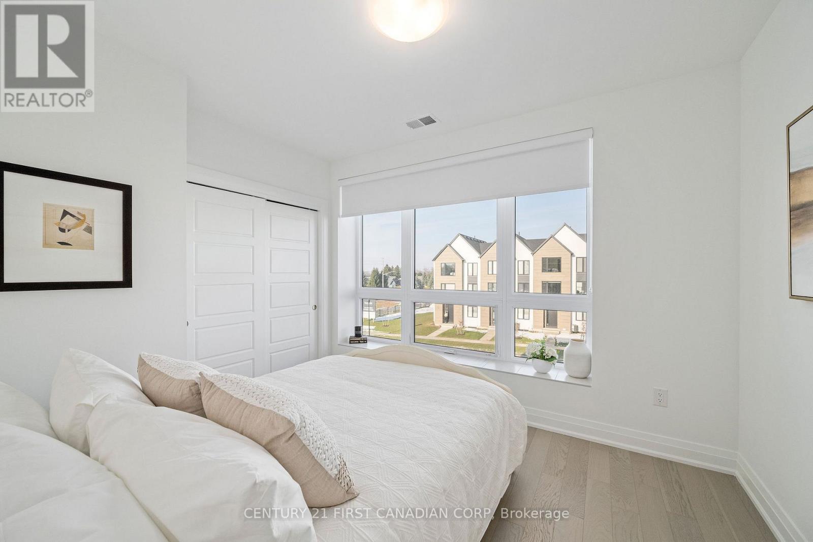 211 - 1975 Fountain Grass Drive, London South, Ontario  N6K 4P9 - Photo 8 - X12681562