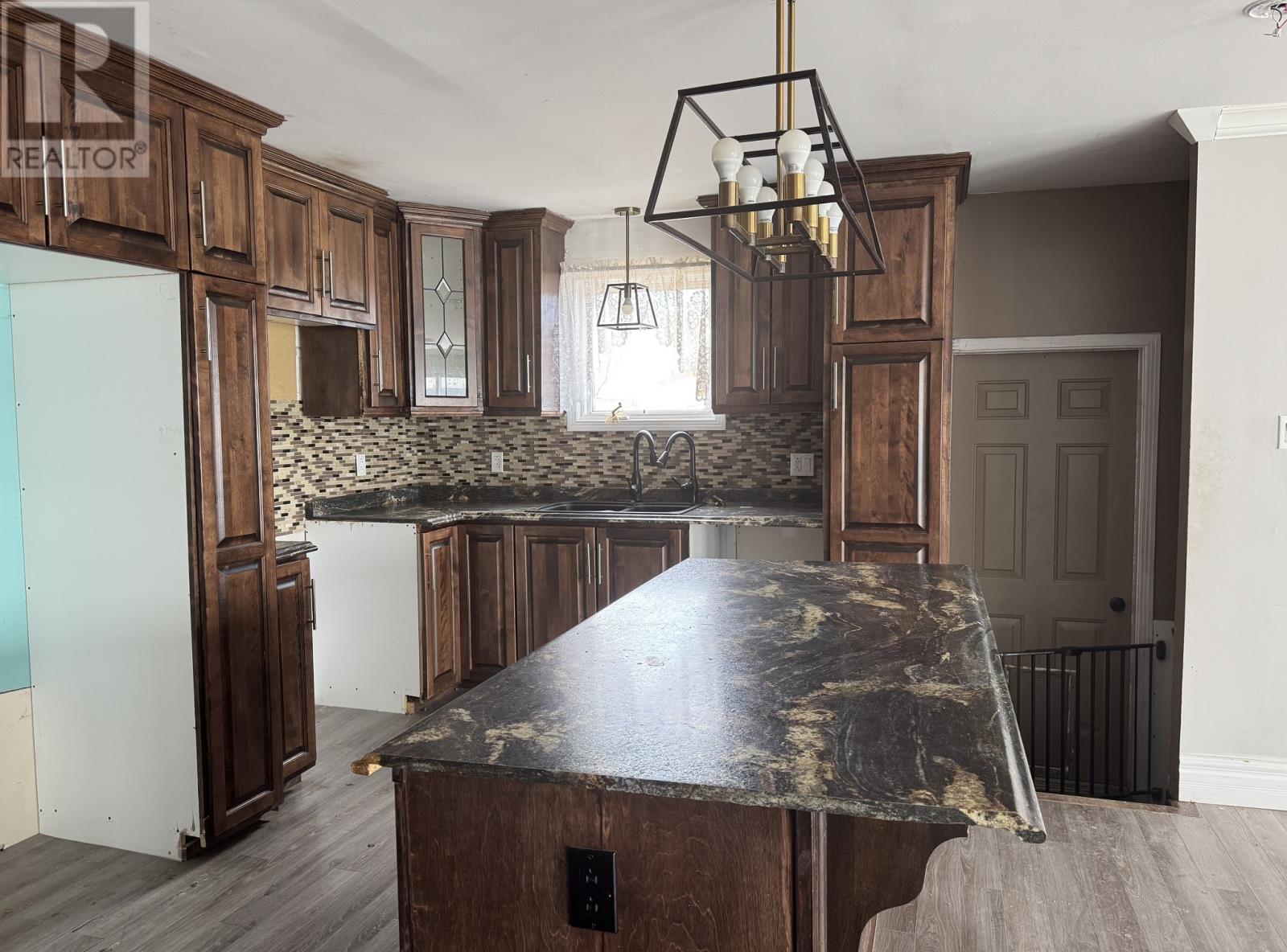 453 Main Street N, Glovertown, Newfoundland & Labrador  A0G 2L0 - Photo 2 - 1291671